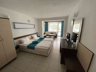 Отель Lilia 2 Hotel Приморско Стандартный номер-студио-6